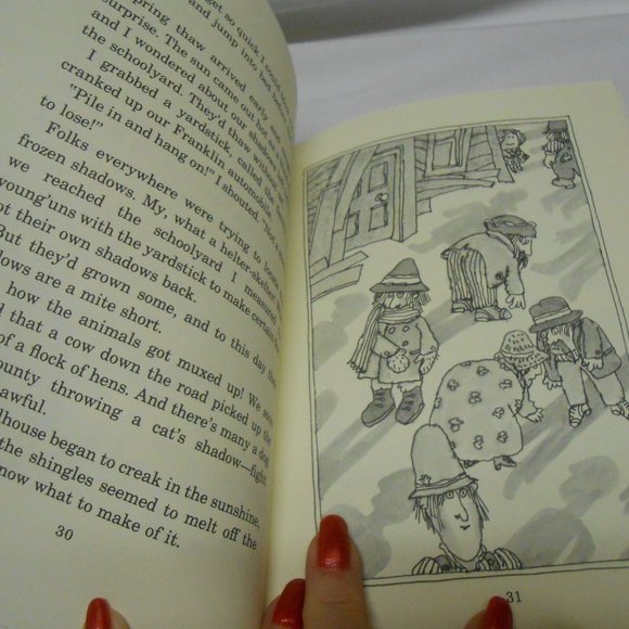 π Vintage McBroom and the Great Race Chapter Book - Picture 7 of 12